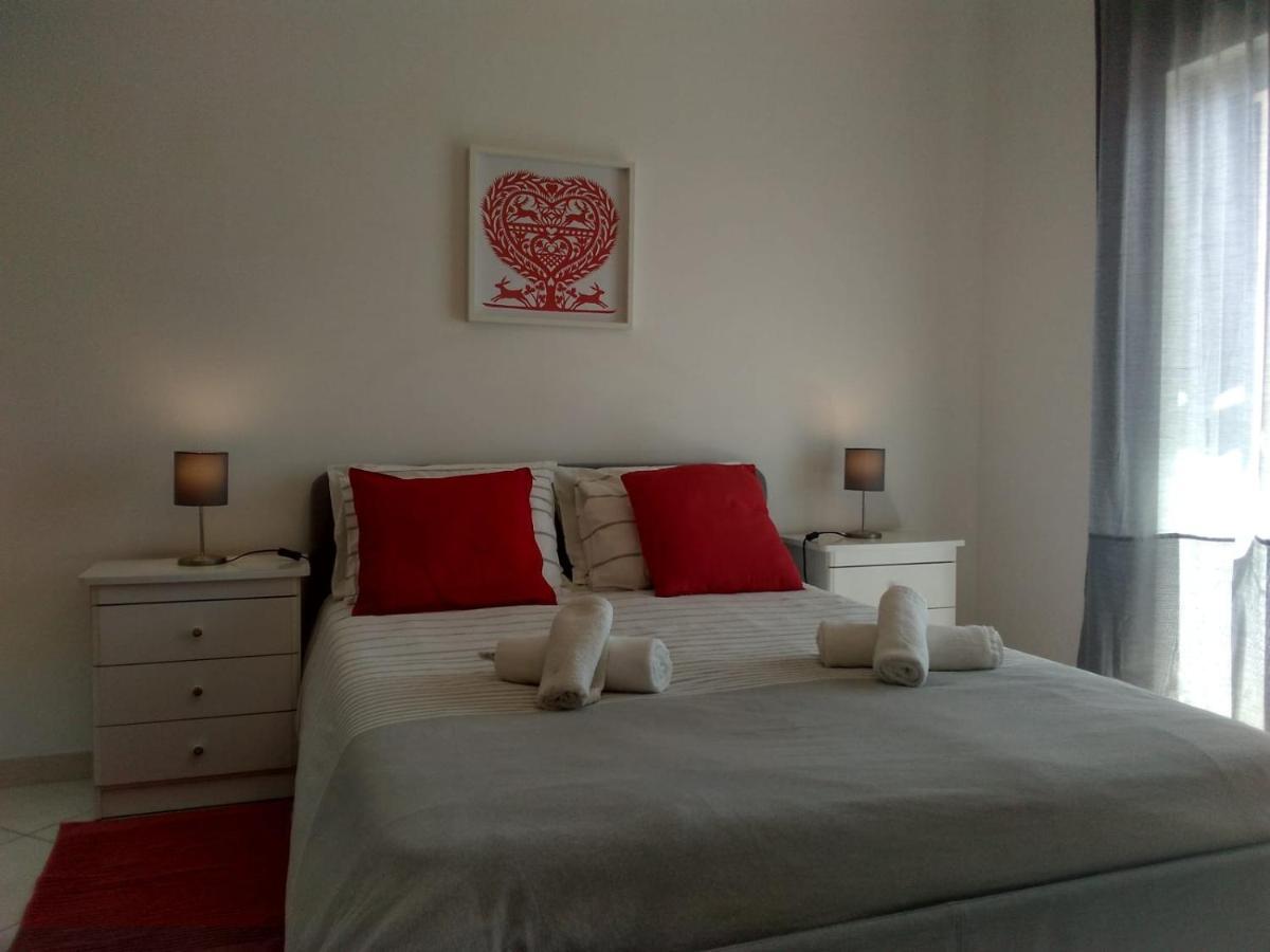 Apartamentos Monica Quarteira Kültér fotó