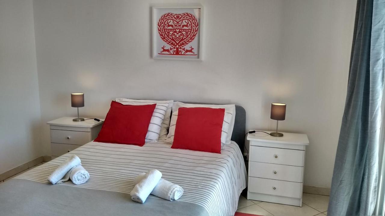 Apartamentos Monica Quarteira Kültér fotó