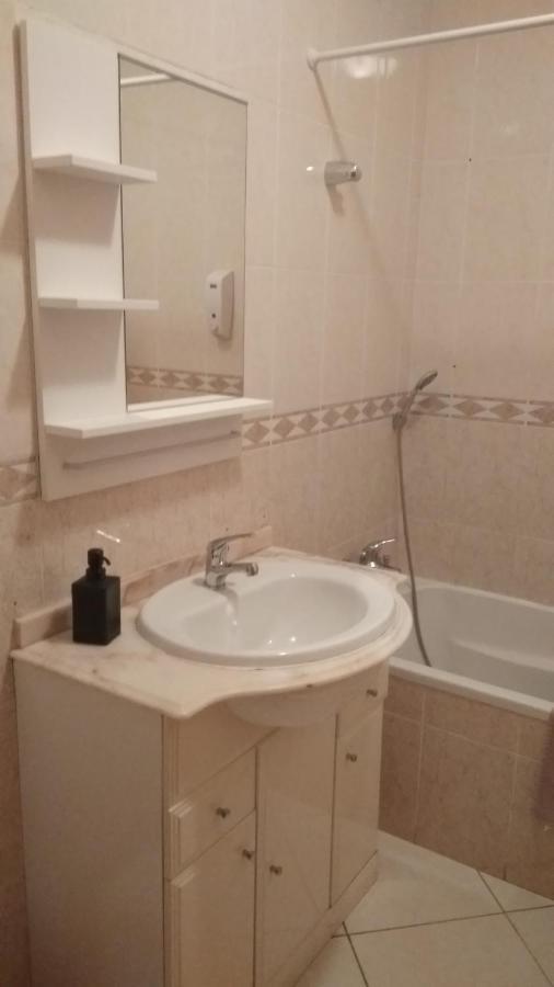 Apartamentos Monica Quarteira Kültér fotó
