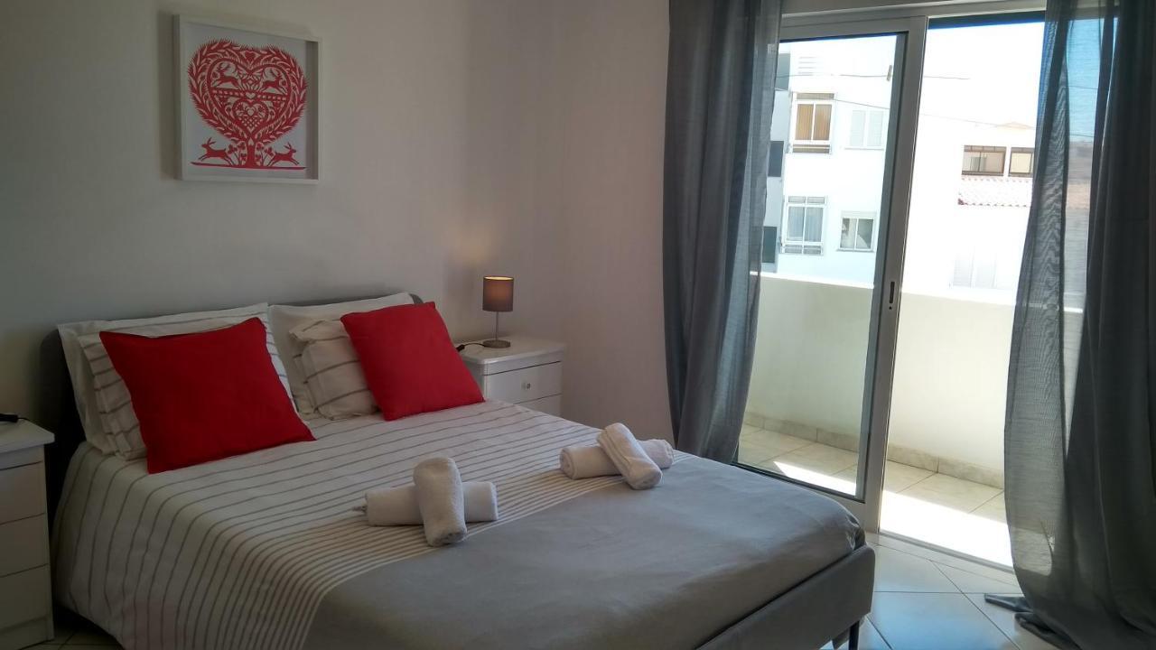 Apartamentos Monica Quarteira Kültér fotó